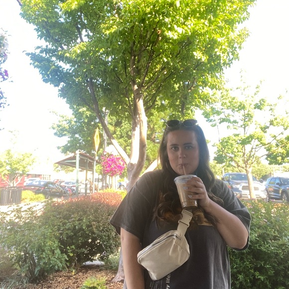 20tay02